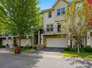 8336 Emery Pkwy N, Champlin, MN 55316