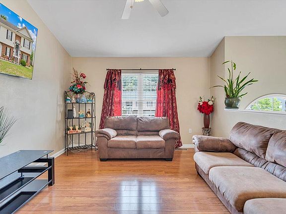4th image of 4751 W Vale Rd NE