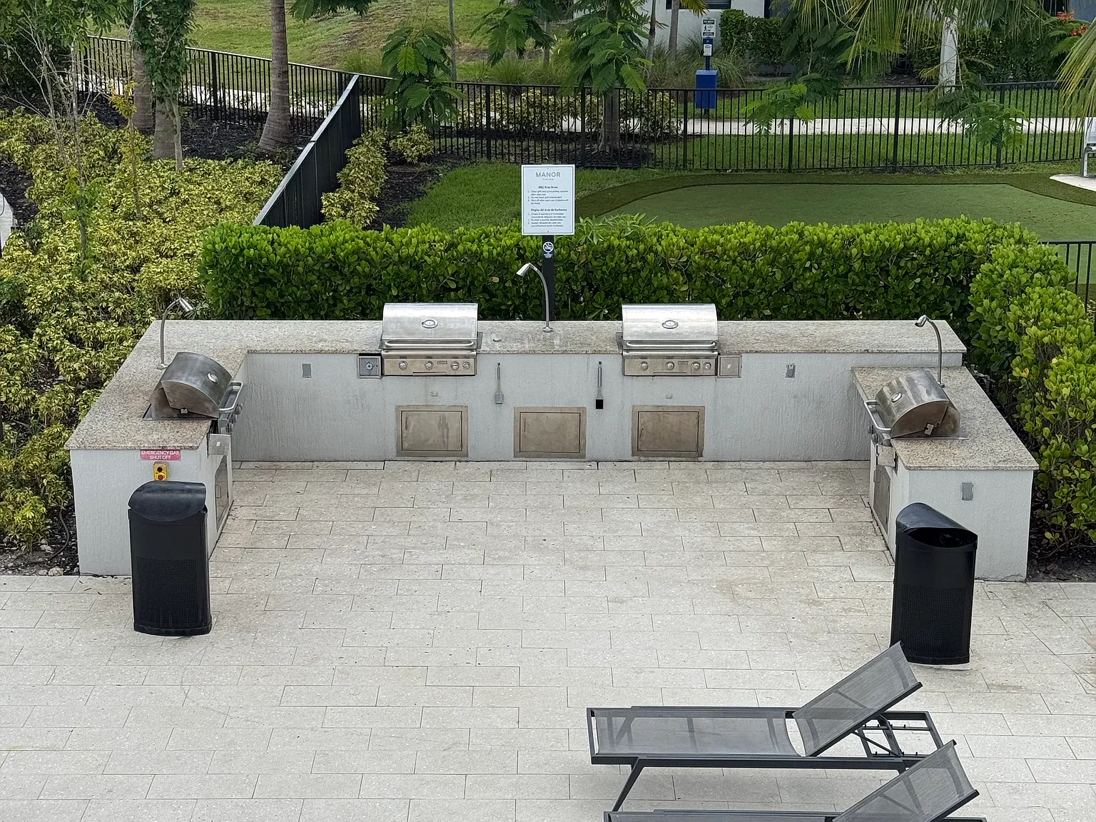 2 bed, 981 sqft, $2,678 — Photo 3