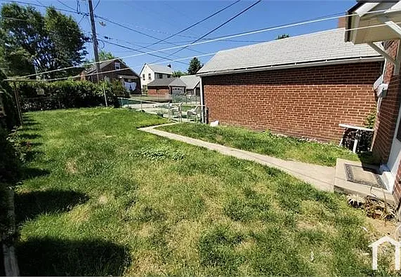 45 Yorkway — Photo 8