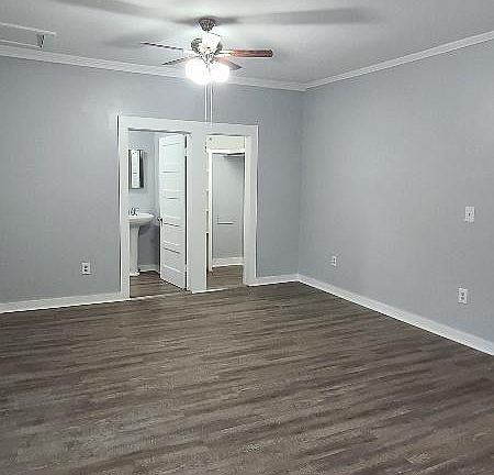 4th image of 332 Broad St #C