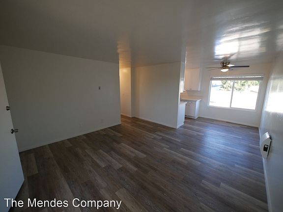 2nd image of 4057 46th St APT 5