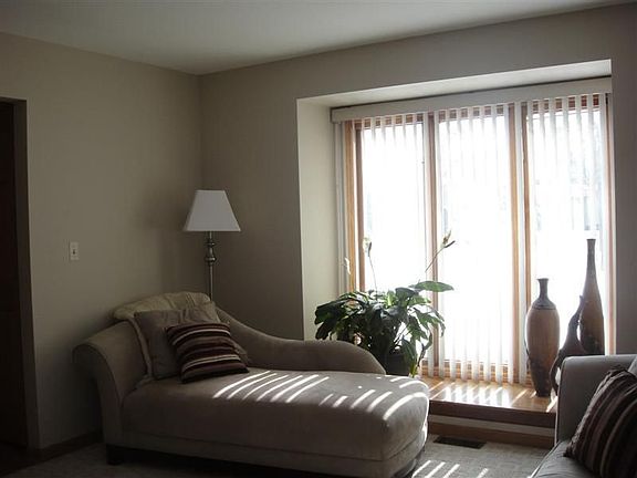 Living Room 14x12