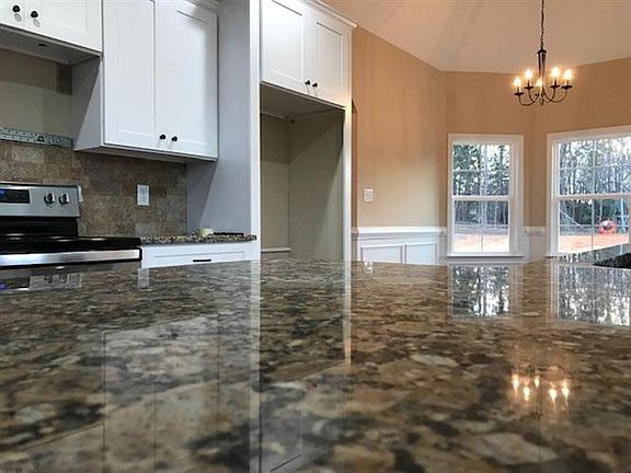 5th image of 204 Milford Pines Dr