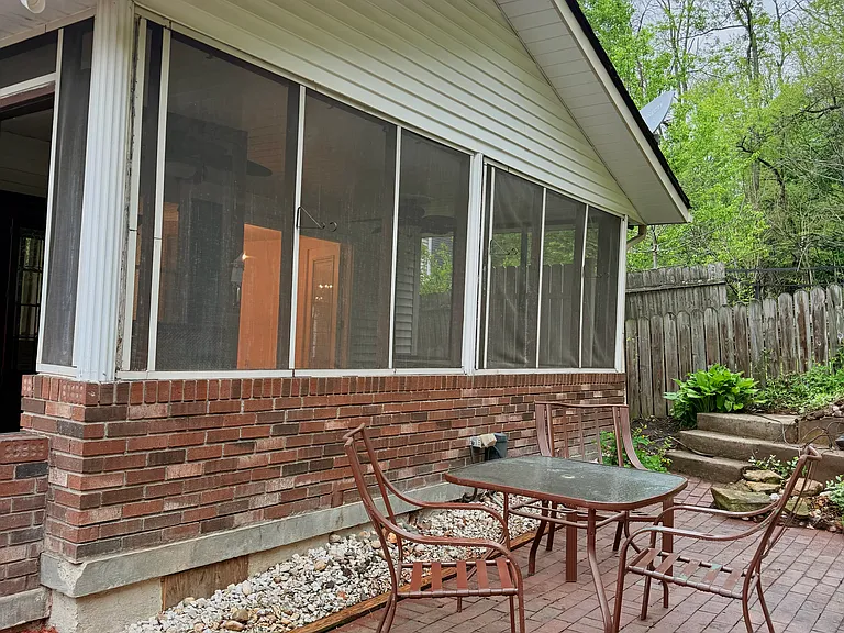 57 Zeller St — Photo 69