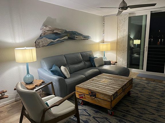 5th image of 6081 Bahia Del Mar Cir APT 454