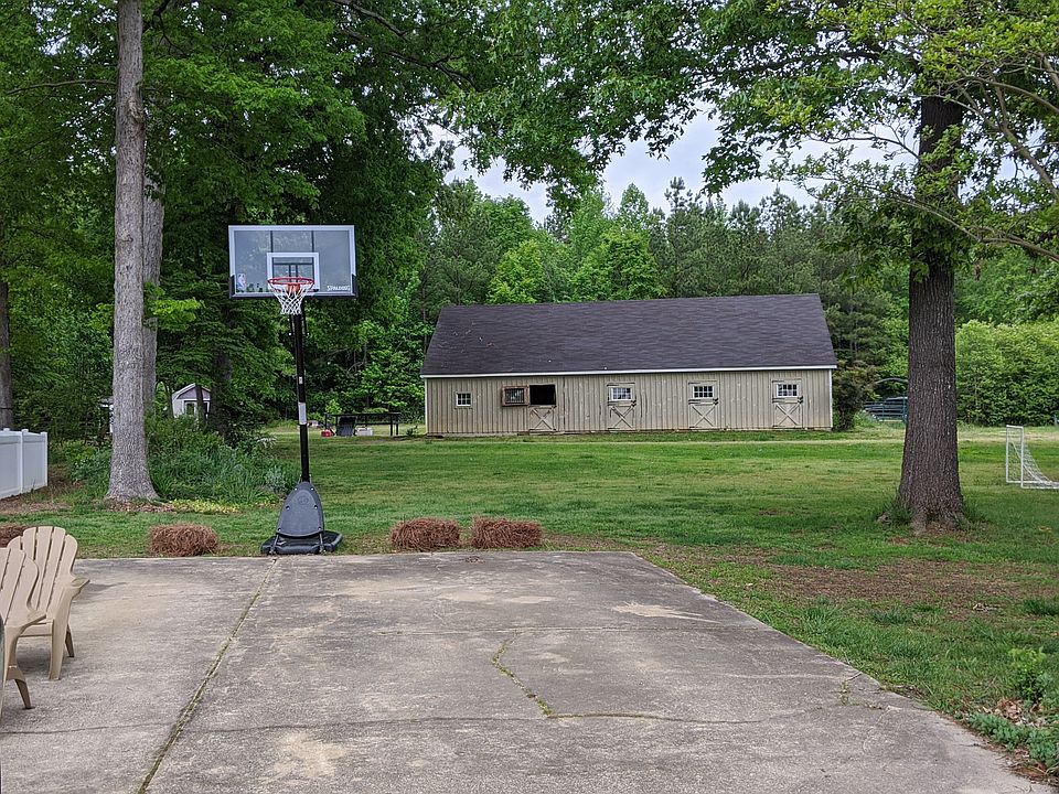 2nd image of 3067 Clinton Dairy Rd
