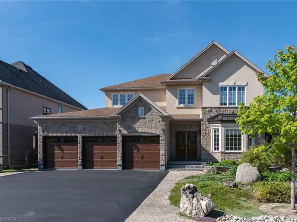 135 Schweitzer Cres, Wellesley, ON N0B 2T0
