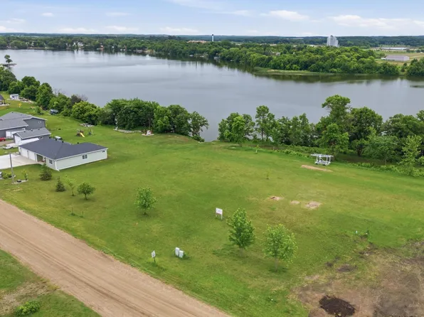 463 N Shore Dr, Underwood, MN 56586