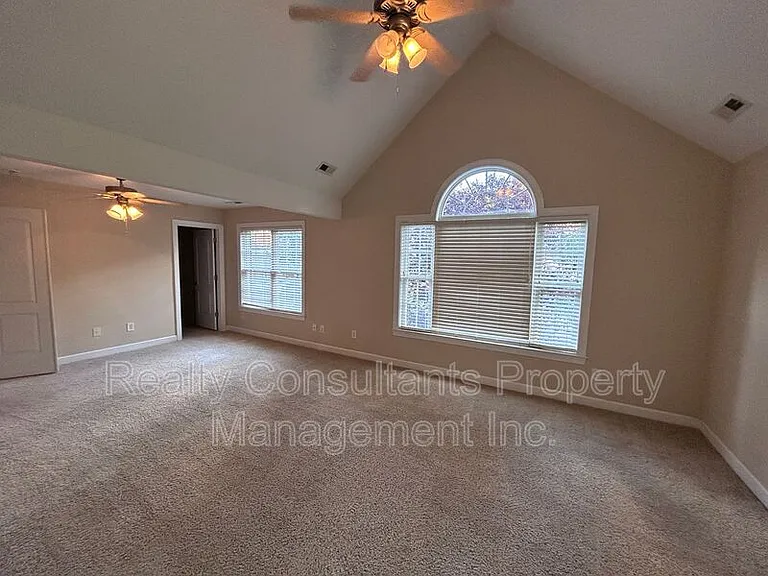 4540 Pebble Lake Dr — Photo 48