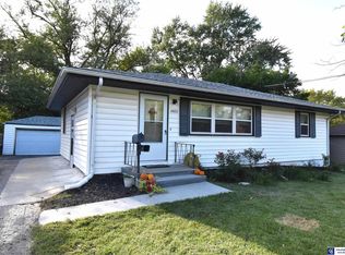 4922 N 63rd St, Omaha, NE 68104