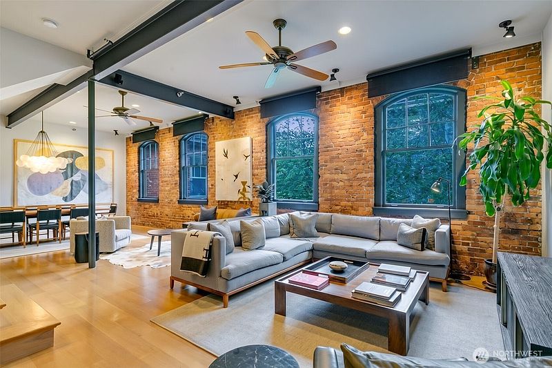 3rd image of 1406 Harvard Avenue #10