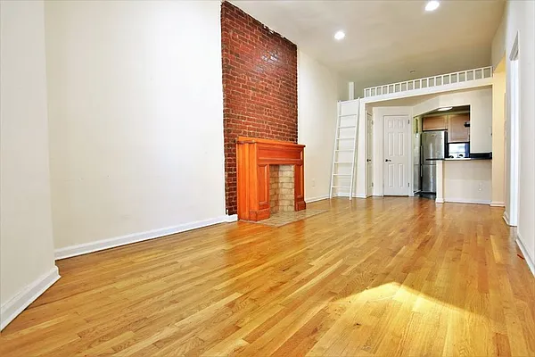 Rented by JK Dansar Corp | media 1