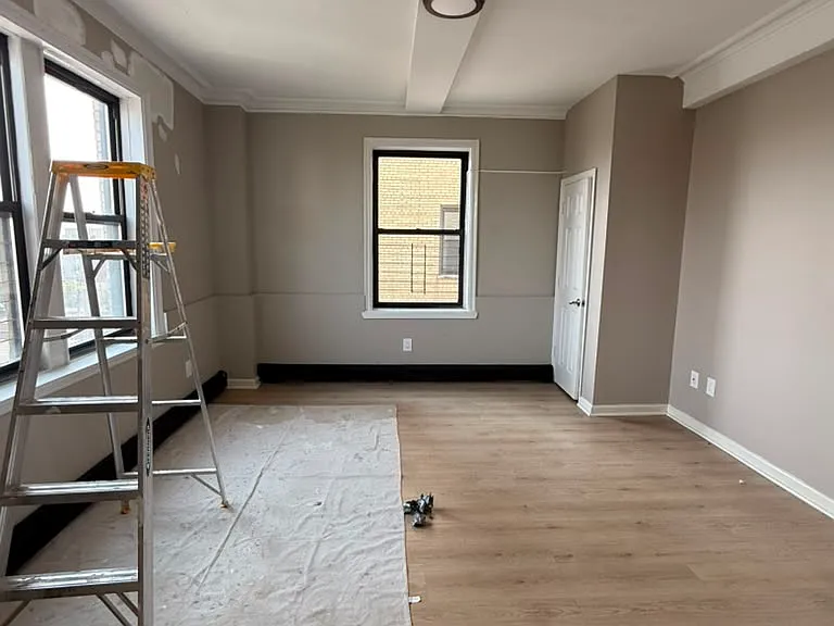151 S Harrison St #2B — Photo 4
