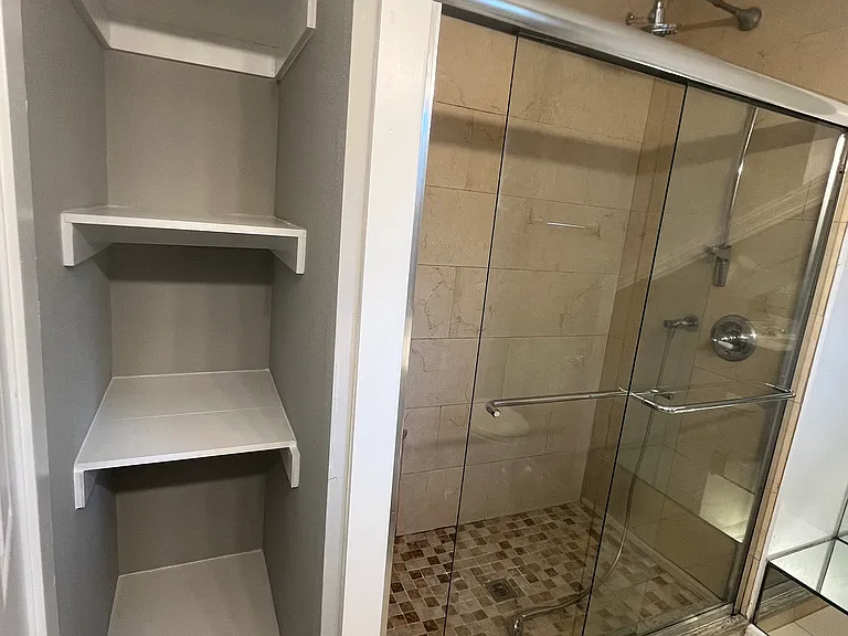 134 Luden Dr #B — Photo 16