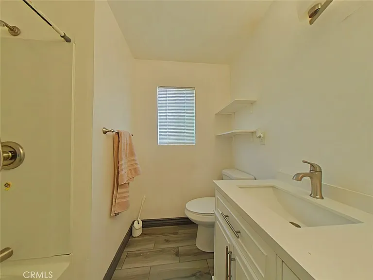12757 Kiowa Rd #3 — Photo 5