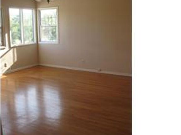 4th image of 344 S Rexford Dr APT 7