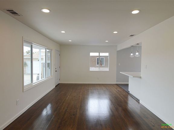 5th image of 6532 Delfern St