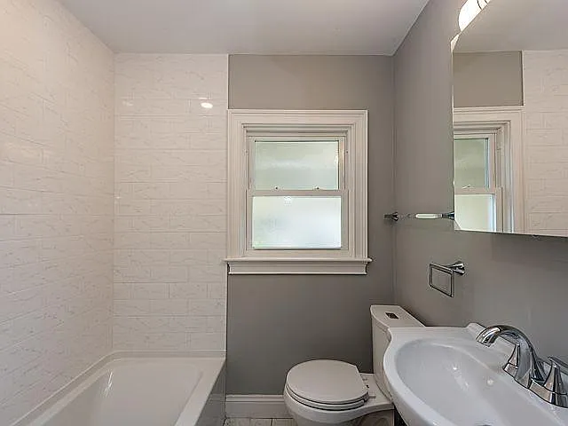 68 Glen St — Photo 11
