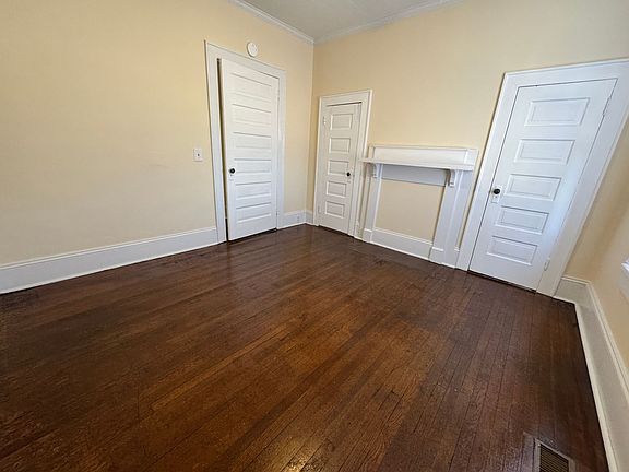 4th image of 117 Oakland St