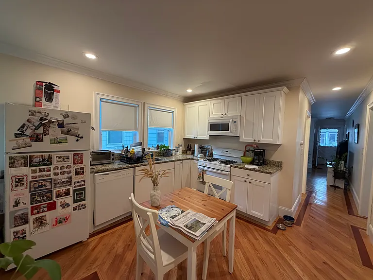 3 Edgar Ct — Photo 2