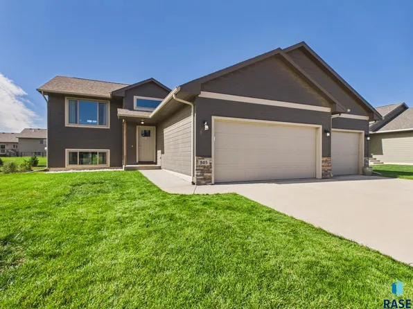 505 Brannon Dr, Harrisburg, SD 57032