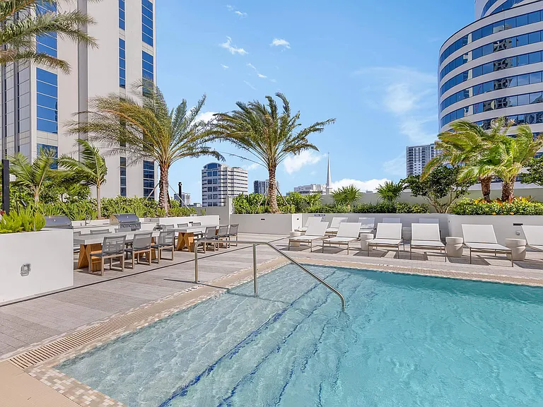 The Registry Las Olas — Photo 9