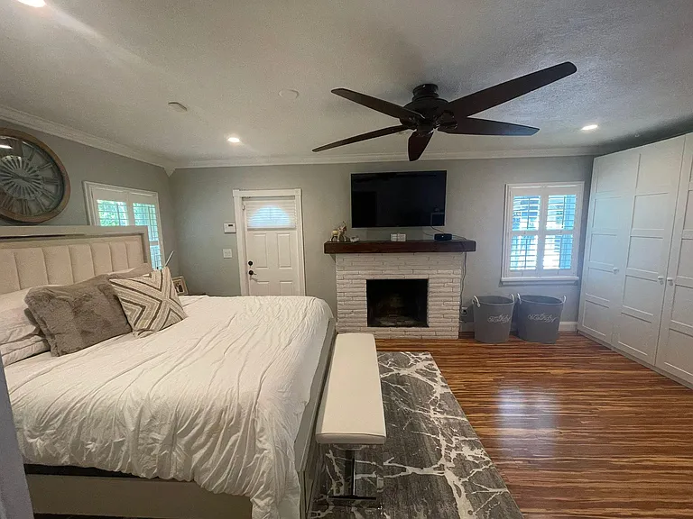 706 SW 13th Ave — Photo 10