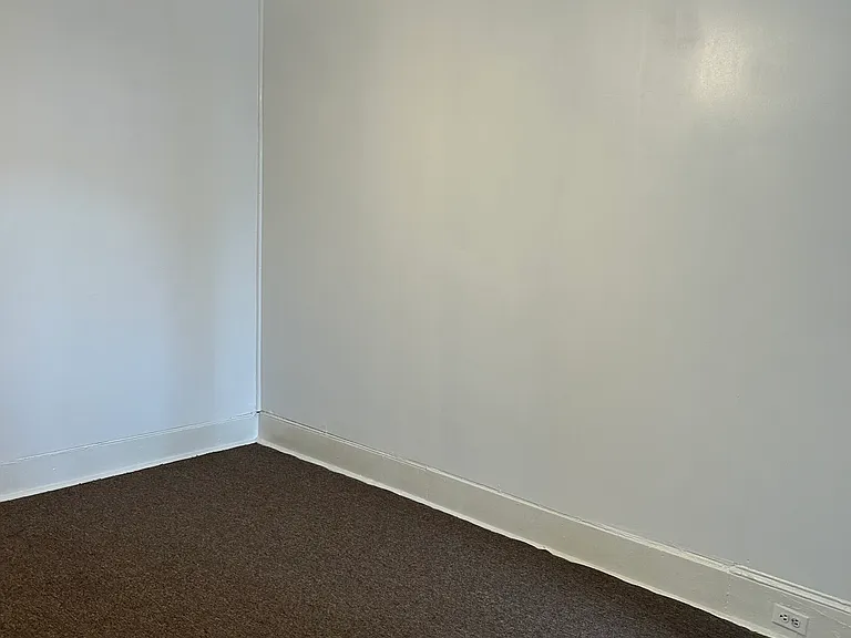 5447 Sansom St #2 — Photo 10