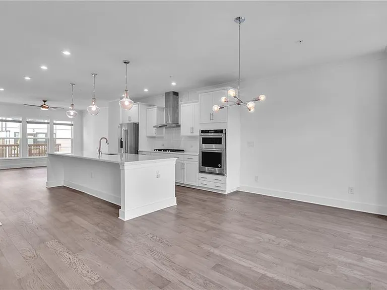 545 Whitlox Rd NW — Photo 2