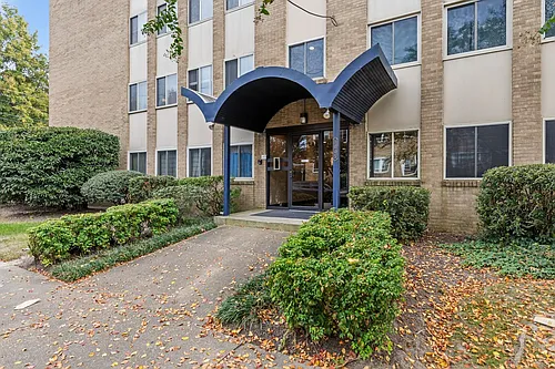 1005 Woodrow Ave #3F Photo 1