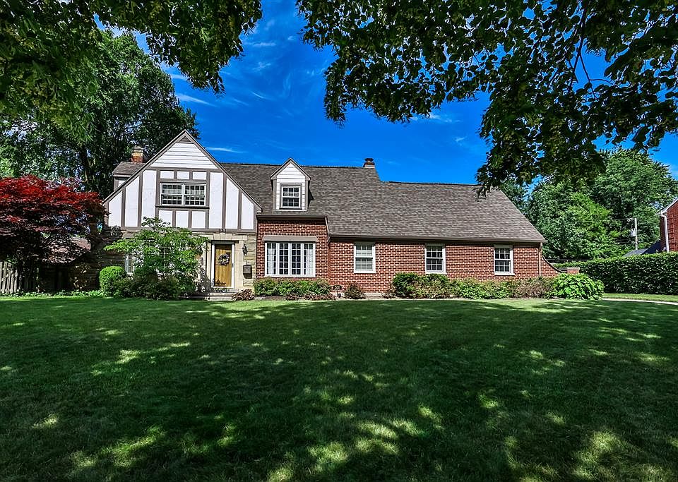 1st image of 531 Woodview Dr