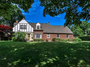 531 Woodview Dr, Dayton, OH 45419