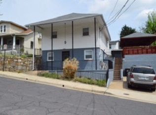 2005 S Monroe St, Arlington, VA 22204