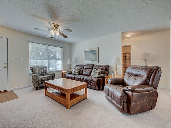 4th image of 2531 Myloshane Ln