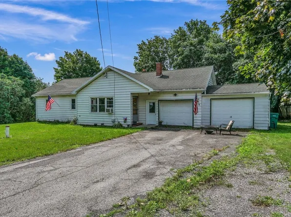 6526 Oatka Rd, Perry, NY 14530