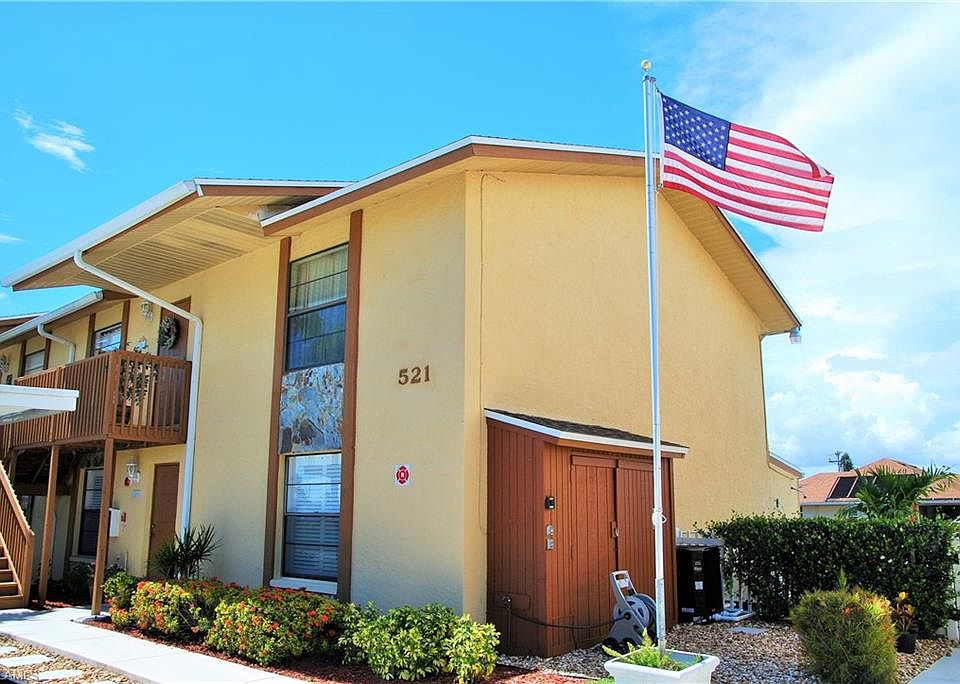 1st image of 521 SW 47th Ter APT 206