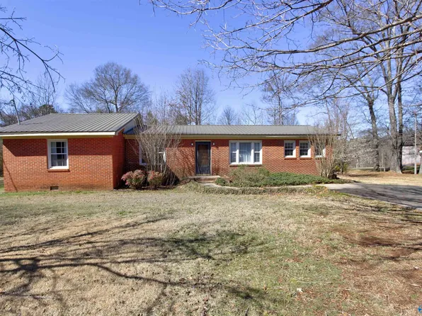 15277 Sanderson Rd, Harvest, AL 35749