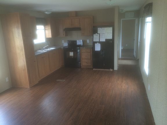 Kitchen with Wood Laminate Floors