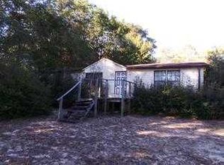 8668 Fields Rd, Milton, FL 32583