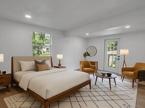 4th image of 107 W Virginia Ave