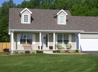 7227 Old Greenhill Rd, Bowling Green, KY 42103