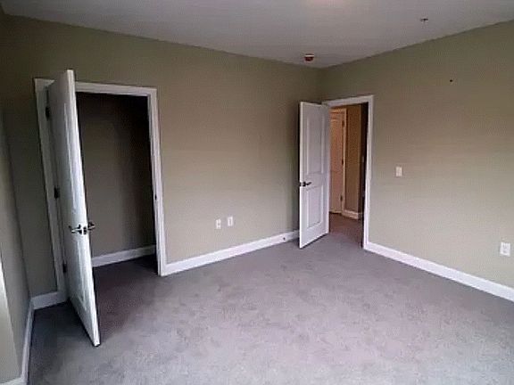 4th image of 2 Mayflower Ave #1