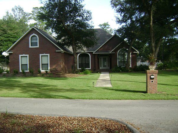 1st image of 510 Waterview Cove Dr
