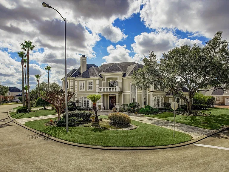 13703 Lakeshore Way Cv — Photo 45