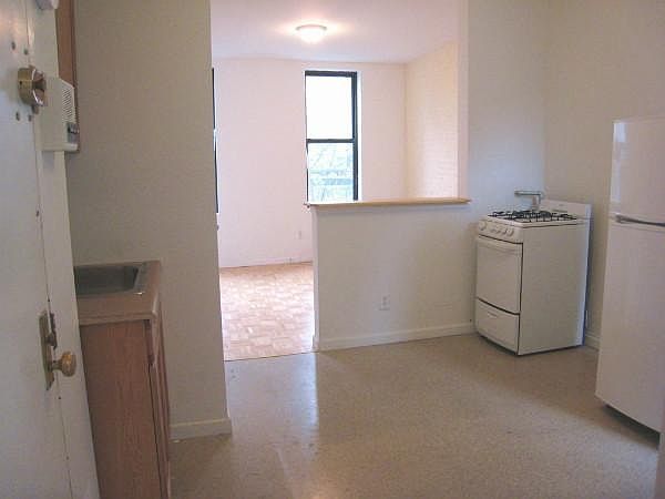 1st image of 346 E 62nd St APT 23