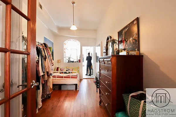 Rented by Hagstrom Management Inc | media 5