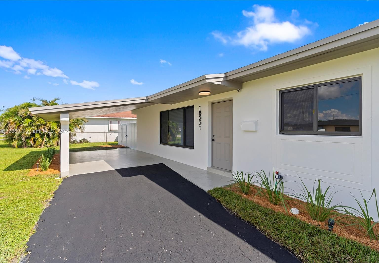 WWW@WWW ① 18531 Woodwind Ln, Anaheim, CA 92807 | Zillow