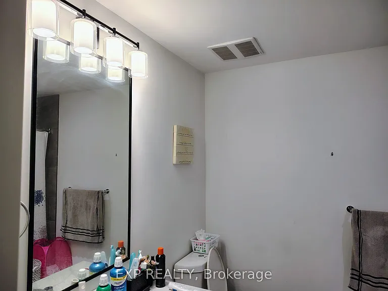 741 King St W #1505 — Photo 6