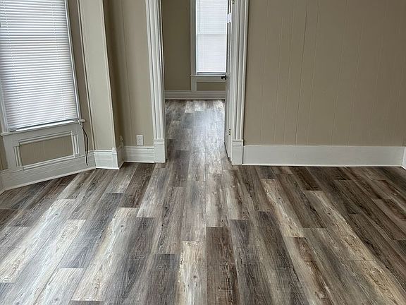 5th image of 6-8 Rickard St #8-1/2
